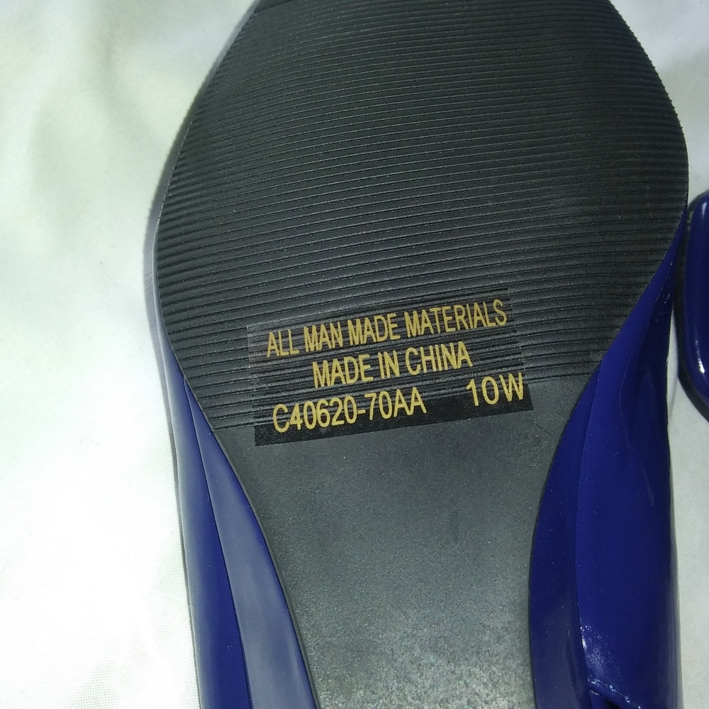 Classique Shoes - Picture 4 of 8